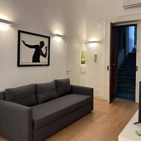 Tom Apartments Nápoly Kültér fotó