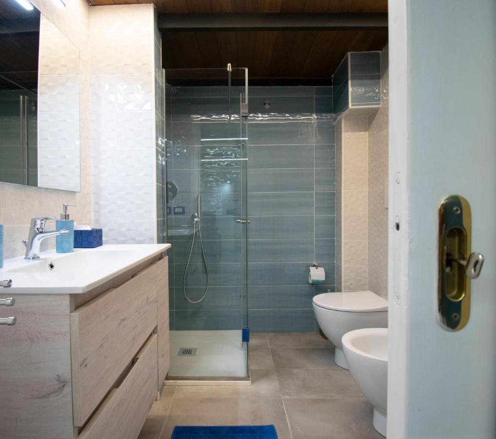 Tom Apartments Nápoly Kültér fotó