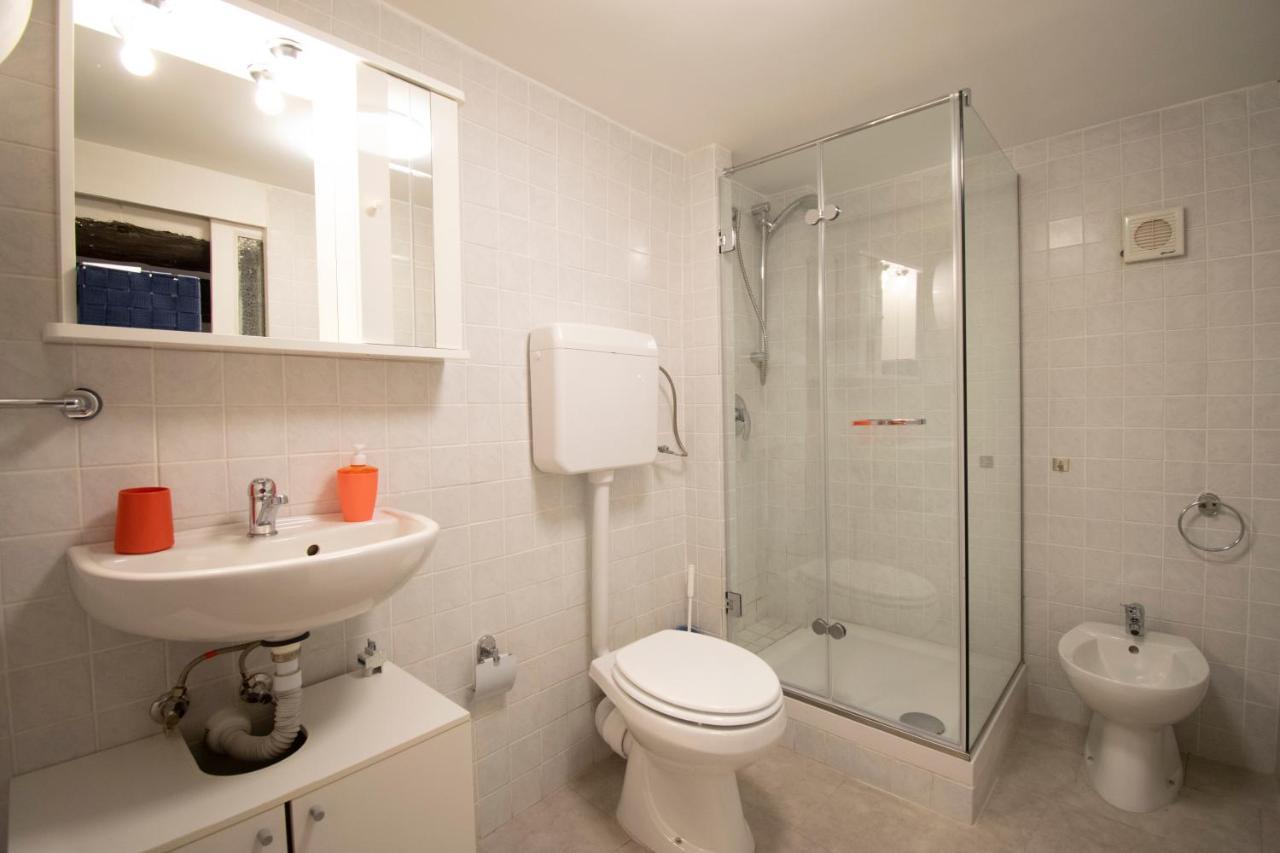 Tom Apartments Nápoly Kültér fotó