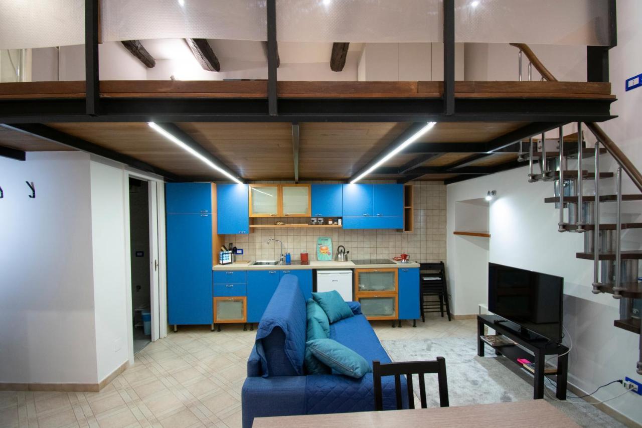 Tom Apartments Nápoly Kültér fotó